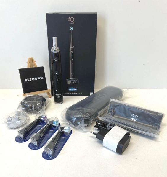 Oral-B iO Series 10 Plus Edition Cosmic Black